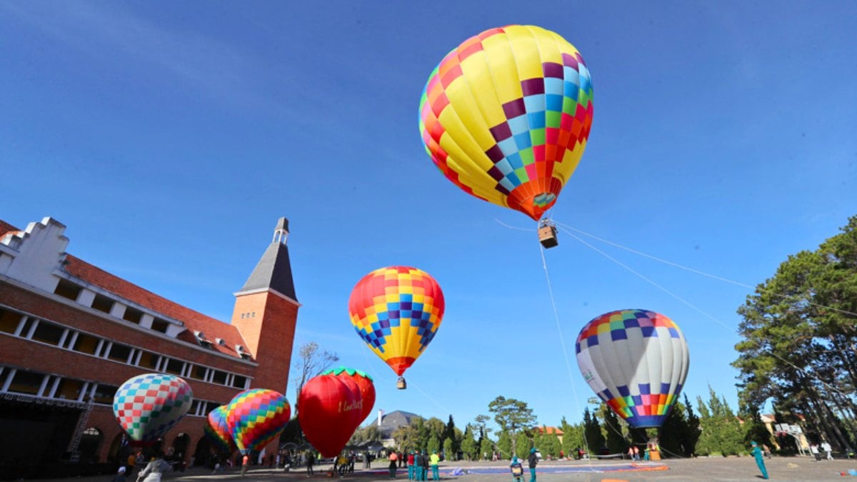 Lễ hội khinh khí cầu Tuyên Quang, Tour khinh khí cầu, Du lịch khinh khí cầu, Vietnam Balloon, Balloon Vietnam